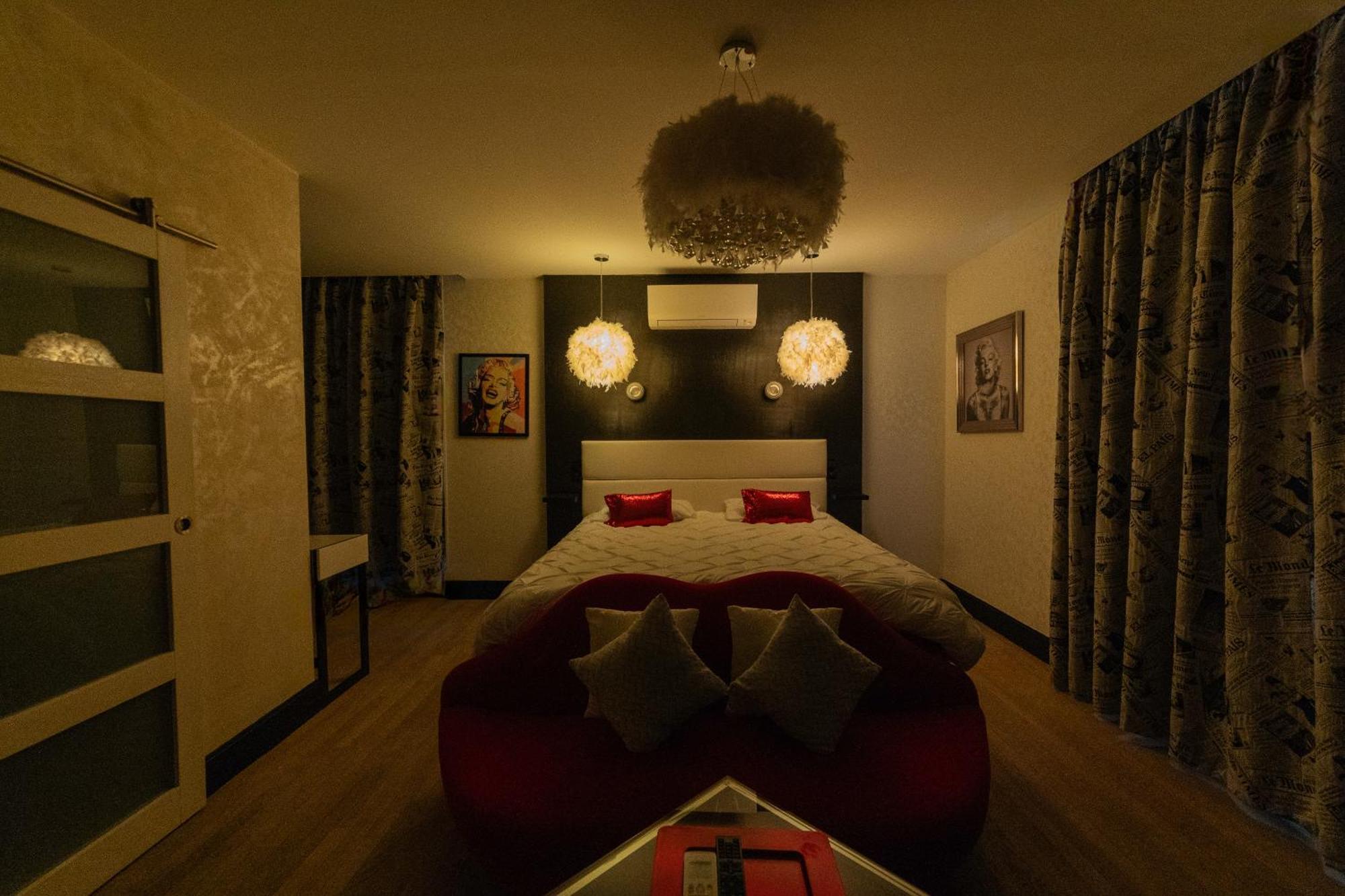 토네레 Les Etoiles B&B 객실 사진